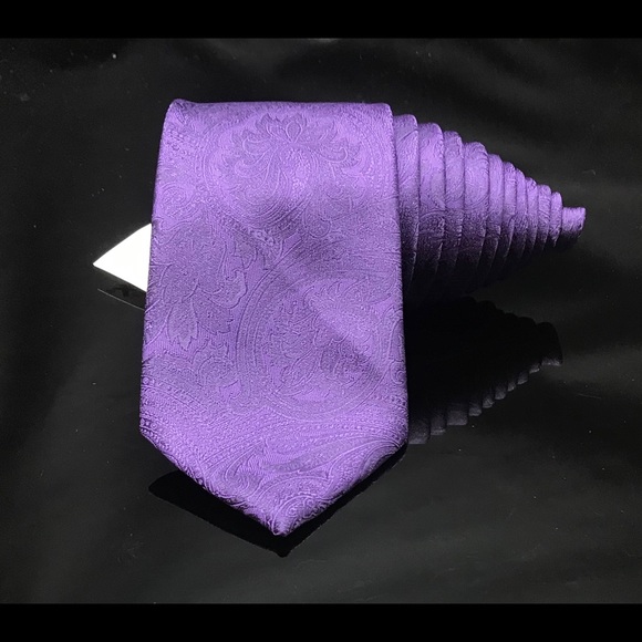 U.S. Polo Assn. Purple Paisley Tie - Picture 2 of 5